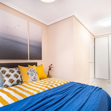 Apartamento A 3 Minutos De La Playa トレビエハ エクステリア 写真